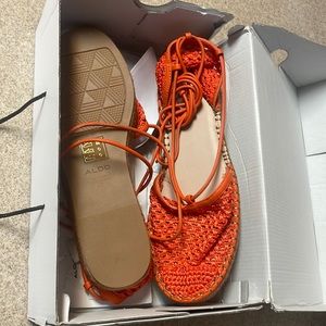 Sandal